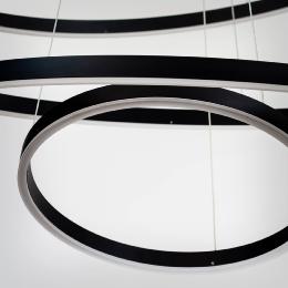 Lampara KELEKTRON - HOOP 4 colgante negra 3 aros LED 