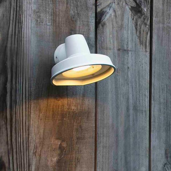 Aplique Bronx Faro. Iluminacion de Exterior. Blanco