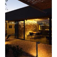 Baliza de exterior gris. LED. Serie Gina. FARO.