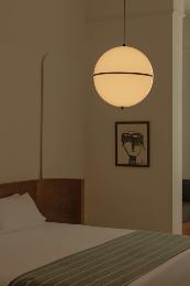 Colgante DOME M negra Faro Barcelona