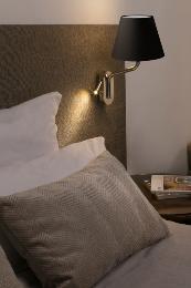 Aplique ETERNA con lector derecho cromo/negra Faro