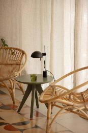 Sobremesa MATILDA negro Faro Barcelona