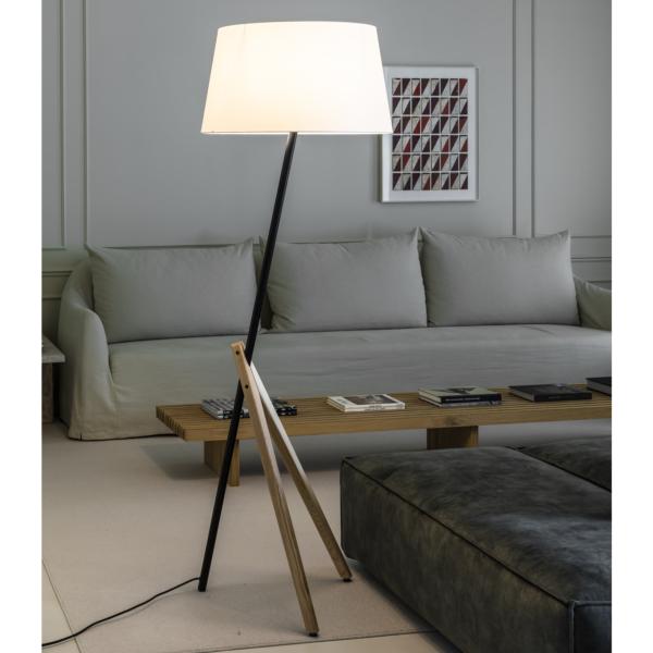 Lampara de pie tripode TREEWOOD fresno Faro