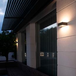 Aplique Alp Faro. Iluminacion de Exterior LED.