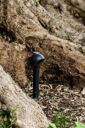 Baliza exterior BROT 200 negra Faro Barcelona