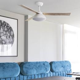 Ventilador Rodas Faro - Blanco Motor DC y LED 132cmØ
