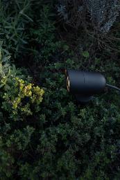 Estaca exterior LUCA negro Faro Barcelona