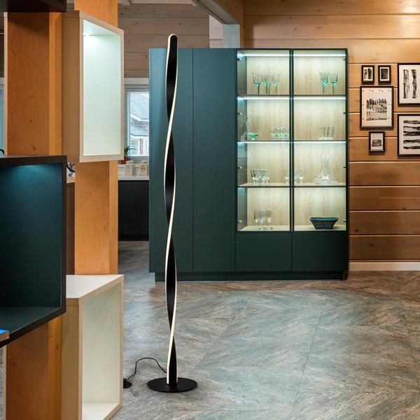 TWIST LAMPARA DE PIE NEGRO - SCHULLER